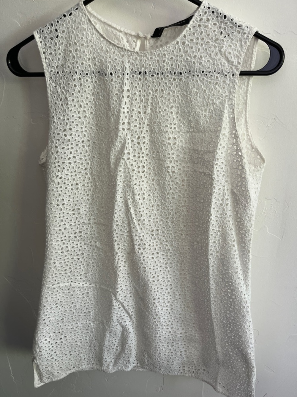 Zara White Eyelet Lace Sleeveless Top